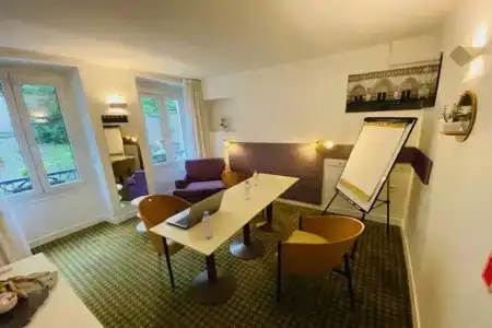 Hôtel Mistral - 12