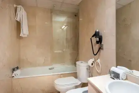 Madrid Airport Suites, Affiliated by Meliá - 45