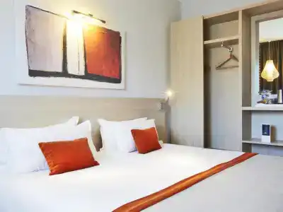 Kyriad Prestige Vannes Centre-Palais des Arts - 50