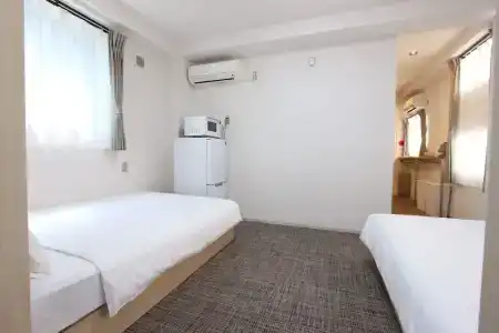 Just Inn Hostel - 5