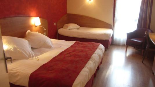 Kyriad Nîmes Ouest A9 - 49