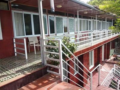 Monkey Island Resort - 41