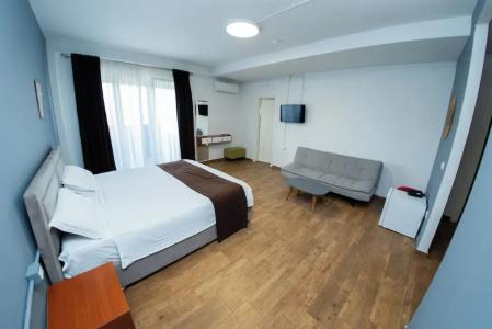 Olivar Tirana - 80