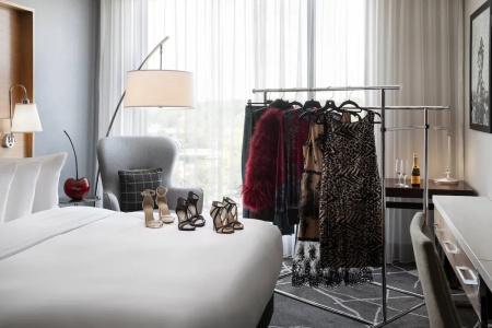 The Jacquard, Autograph Collection - 86