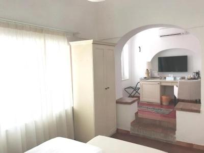 La Reginella Capri - 57