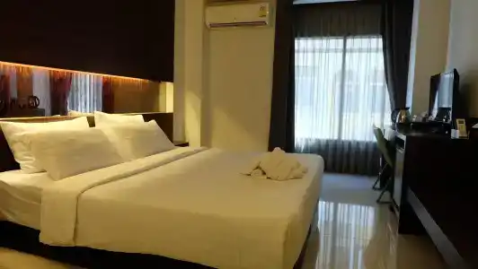 The Bangkok Airport Link Suite - 52