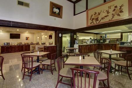 Best Western Riverside Inn - 31