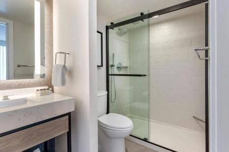 Sheraton Suites Old Town - 115