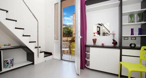 Sorrento Flats - 80