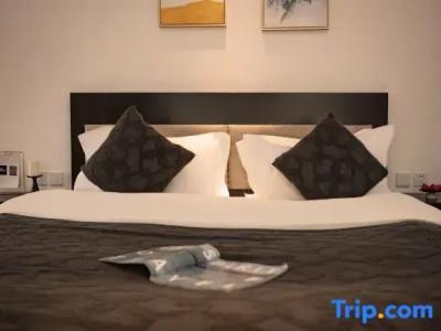 Pure Comfort Inn - 44
