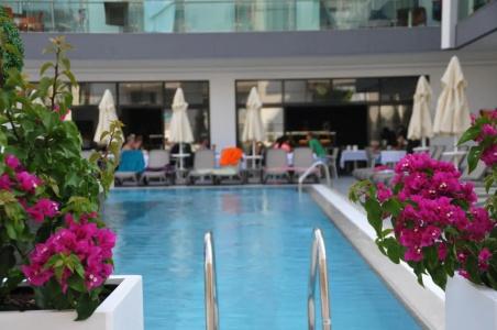 Green Garden Suites - 48