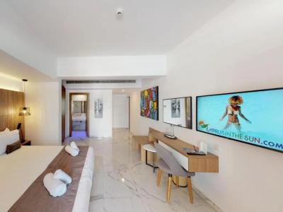 The Blue Ivy & Suites - 160