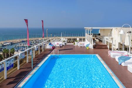 Leonardo Art Tel Aviv By the Beach - 17