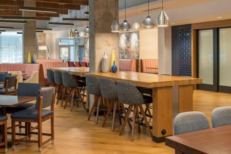 Hampton Inn And Suites By Hilton Portland-Pearl District - 14