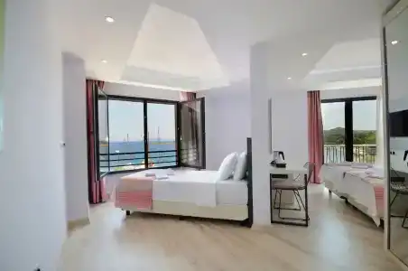 Datca Sapphire - 42