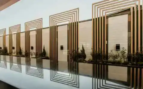 Arista Ubon - 10