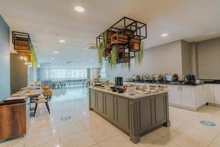 Empula & Residences - 13