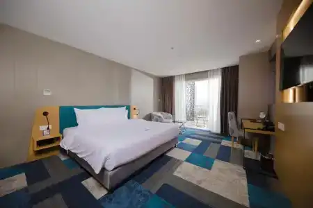 Quinter Central Nha Trang - 30