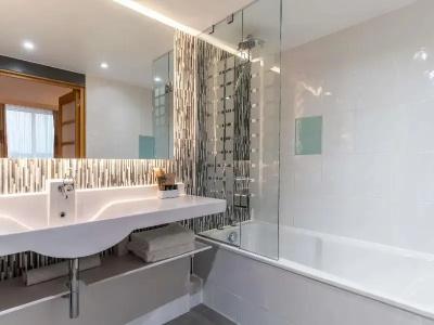 Novotel Edinburgh Park - 76