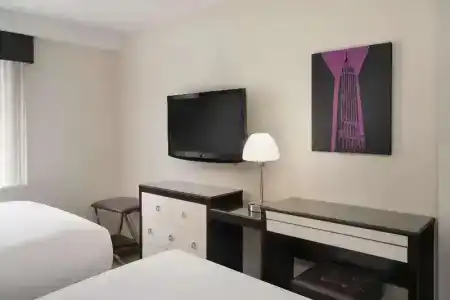 Best Western Premier Herald Square - 46