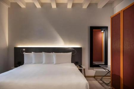 Savona 18 Suites - 52