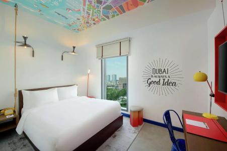 Hampton by Hilton Dubai Al Seef - 9