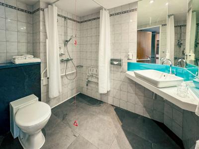 Holiday Inn Express London Stratford, An Ihg - 9