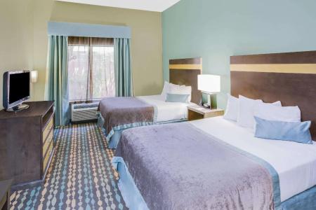 Wingate by Wyndham - 14