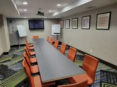 Holiday Inn Express Maspeth, An Ihg - 47