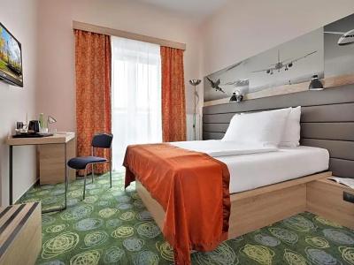Ramada Airport Prague - 22