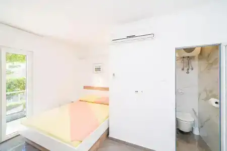Rooms & Barišić - 140
