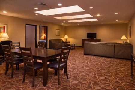 Best Western Ambassador Inn & Suites - 18