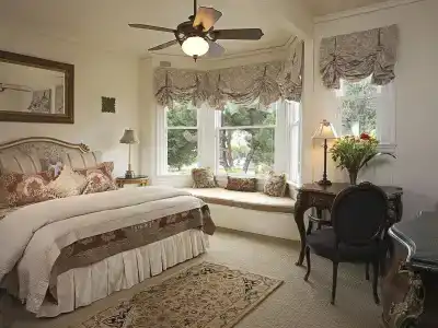 Washington Square Inn - 3