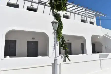 Zacharakis Studios - 22