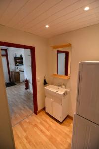 Bragdavellir Cottages - 16