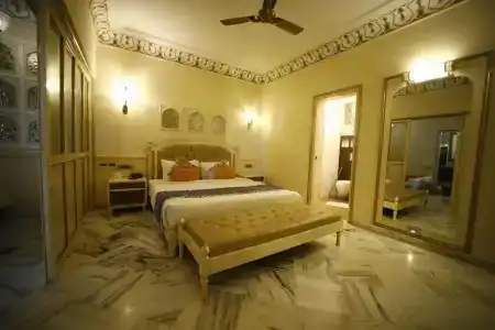 Laxmi Palace Heritage Boutique - 115