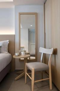 Aeifos Boutique - 48