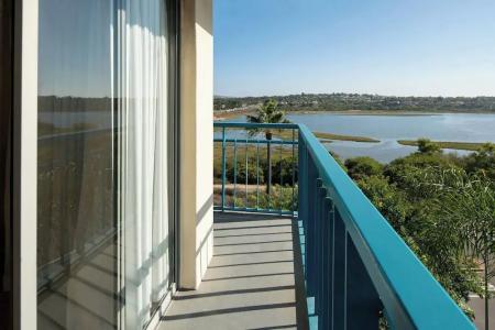 Newport Beach Marriott Bayview - 87