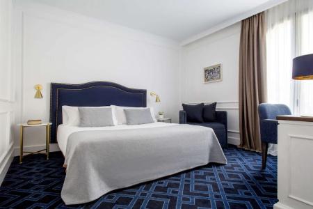 Midmost by Majestic Hotel Group - 35
