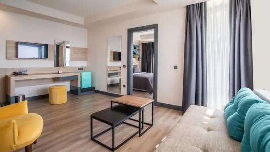 Maia Luxury Beach & Spa - 73