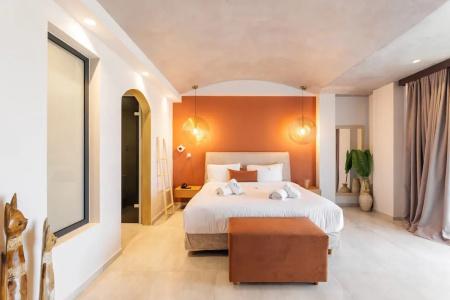 Blue Carpet Luxury Suites - 269