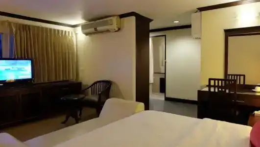 Grand Business Inn - 112