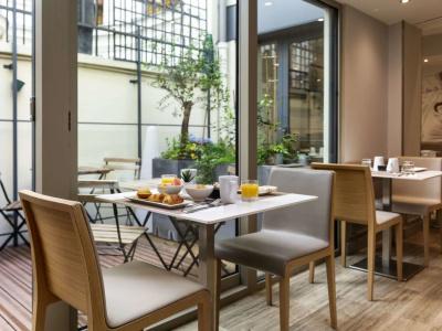 Mercure Paris Montparnasse Raspail - 17