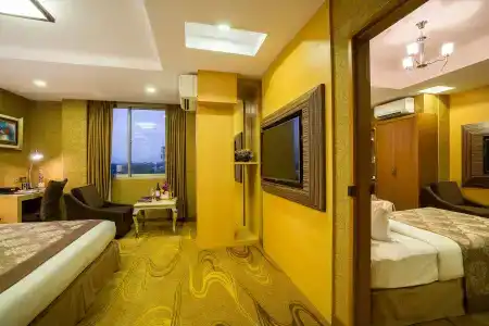 Best Western Chinatown - 37
