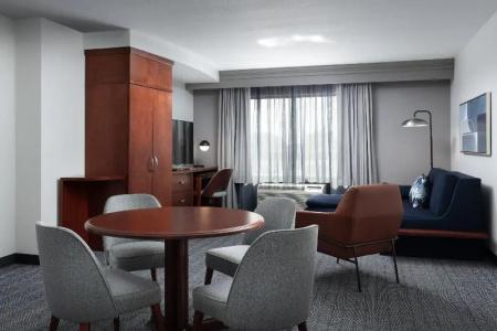 Courtyard by Marriott at Old Town - 87
