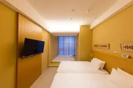9 Hakata - 42