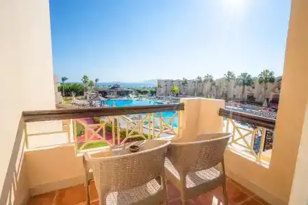 Cyrene Sharm - 12