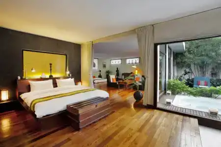 Heritage Suites - 5
