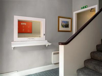 Charing Cross - 9