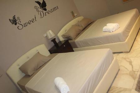Tahrir Square Hostel - 2